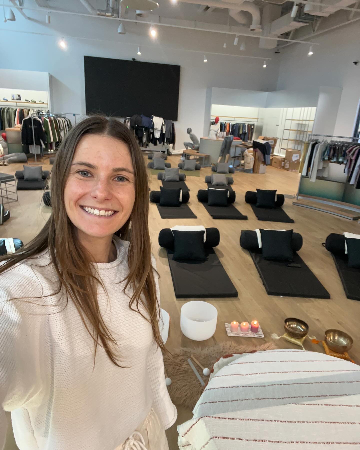 I&rsquo;ve been reflecting on what was a big (🥹) week last week for me and A Mindful Mind.
I facilitated 2 sound meditations and a talk for R U OK? Day, in amongst the usual classes, clients and hospital work I do. 
In each of my classes I shared 